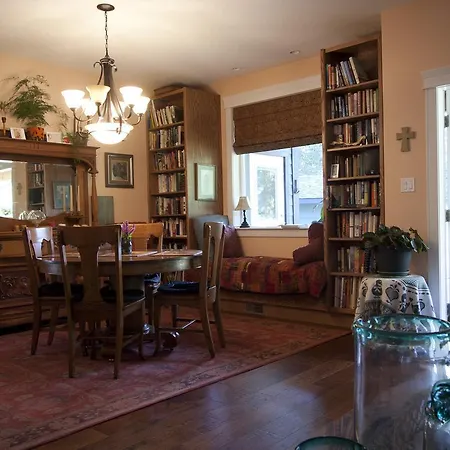 Salmon Point B&B-2
